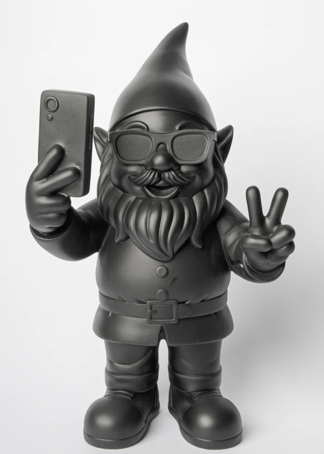 Gnome Selfie Noir 29 cm – Nani’s