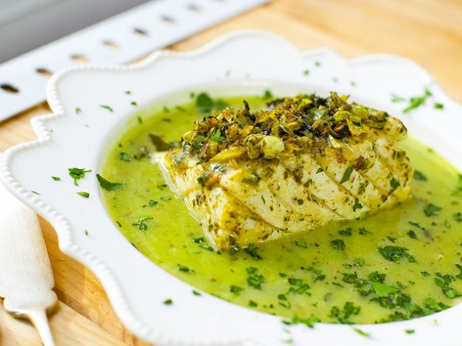Filet de poisson à la sauce verte