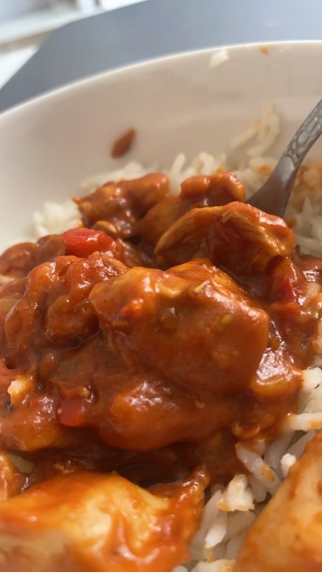 Sauté de Poulet à la Dakatine