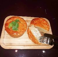Cake Thon Tapenade